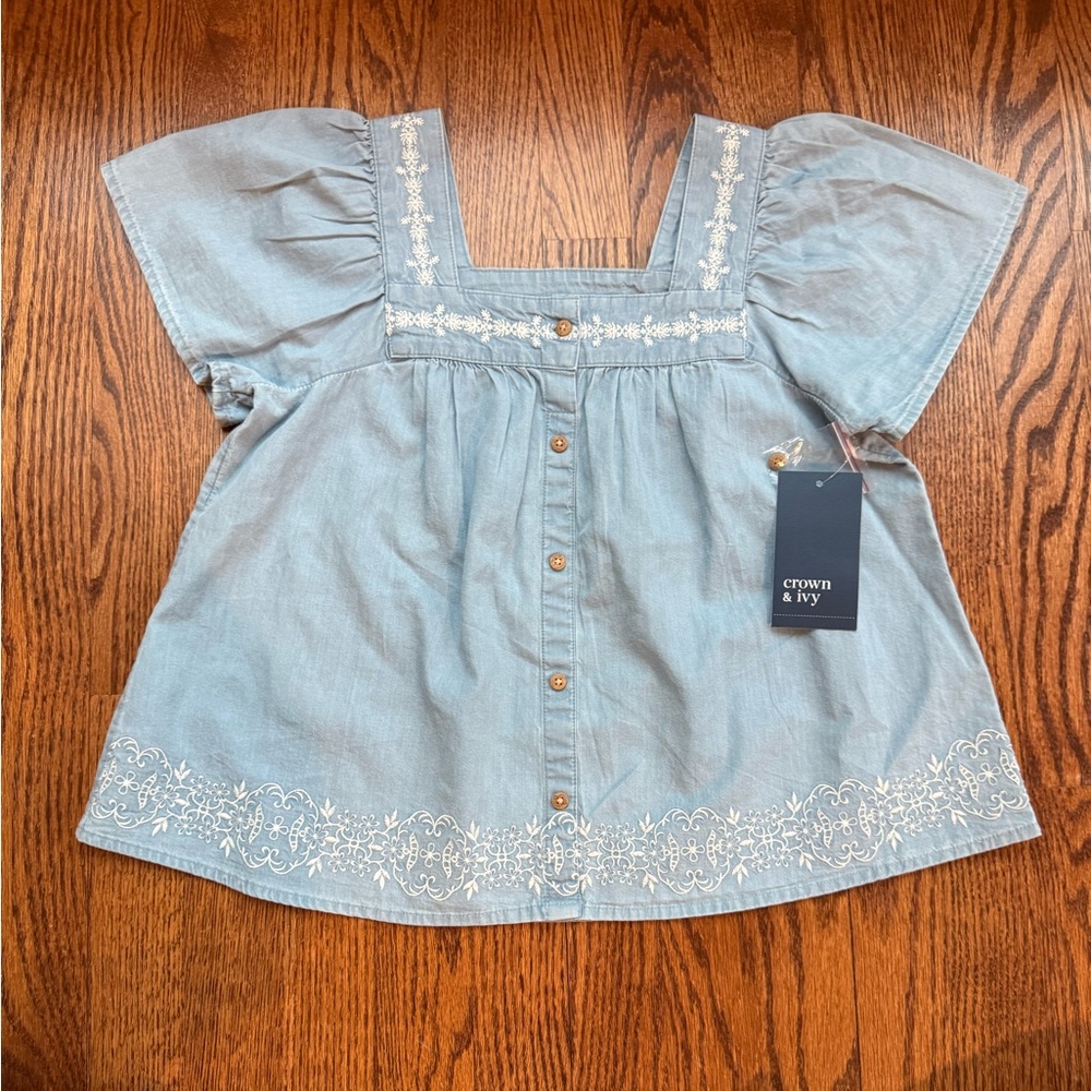 NEW Crown & Ivy Chambray Top Sz L